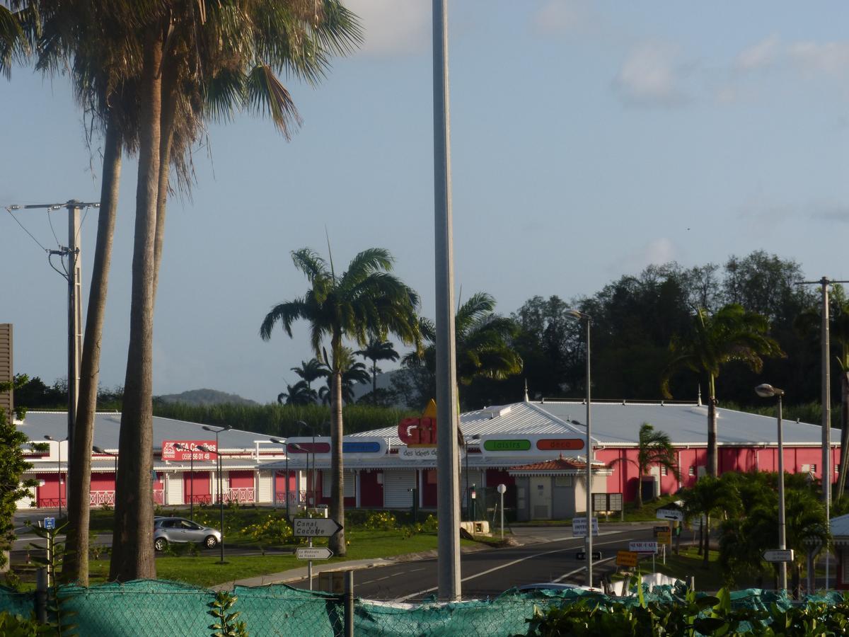 Airport Hotel Ducos Exterior photo